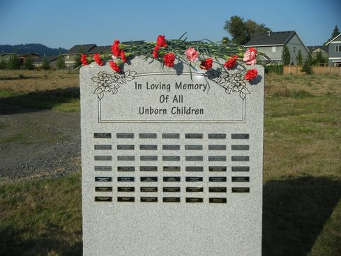 Memorial to the Preborn in Newberg, Oregon.